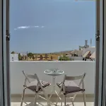 Rose House And דירה