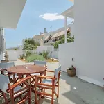 Rose House And דירה *
