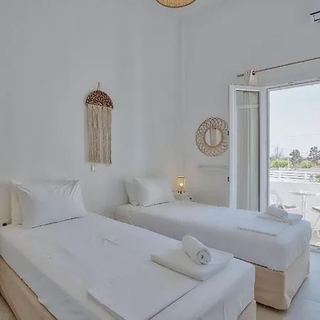 Apartment Rose House And